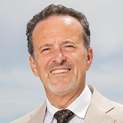 Francisco Lara