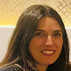 María de los Ángeles Lora Lozano